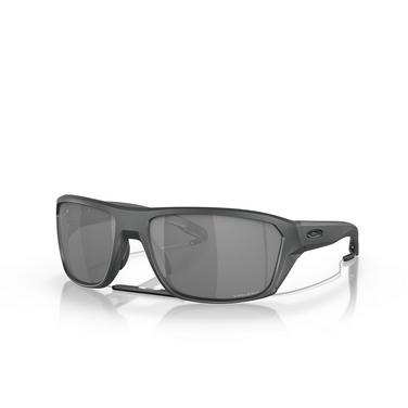 Oakley SPLIT SHOT Sunglasses 941602 matte carbon - three-quarters view