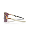 Occhiali da sole Oakley SUTRO LITE 946358 matte red gold colorshift - anteprima prodotto 3/4