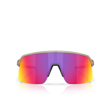 Oakley SUTRO LITE Sonnenbrillen 946368 matte grey ink - Vorderansicht