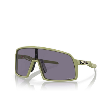 Oakley SUTRO S Sunglasses 946212 matte fern - three-quarters view