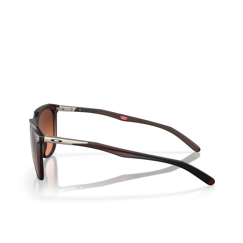 Oakley THURSO Sunglasses 928606 matte rootbeer - 3/4