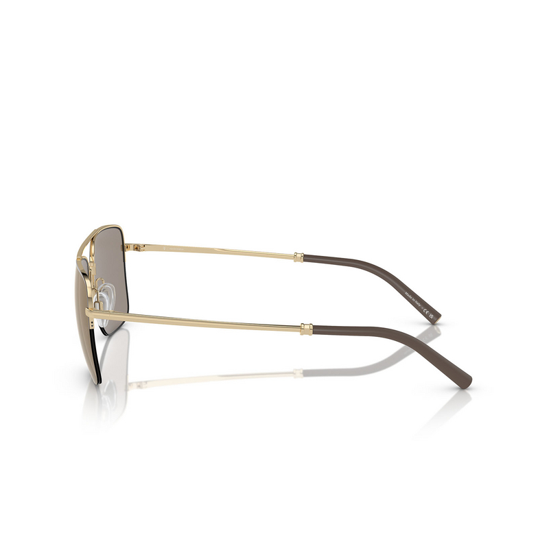 Oliver Peoples R-2 Sonnenbrillen 50355A umber / gold - 3/4