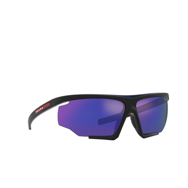 Prada Linea Rossa PS 07YS Sunglasses 13K05U black / red rubber - three-quarters view
