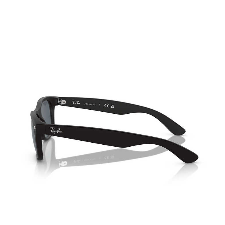 Ray-Ban NEW WAYFARER Sonnenbrillen 622/R5 black - 3/4