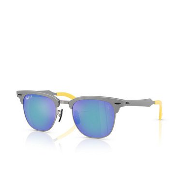 Lunettes de soleil Ray-Ban RB3807M F1134L brushed grey on gunmetal - Vue trois quarts