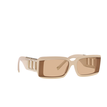 Gafas de sol Tiffany TF4197 835973 matte solid beige - Vista tres cuartos