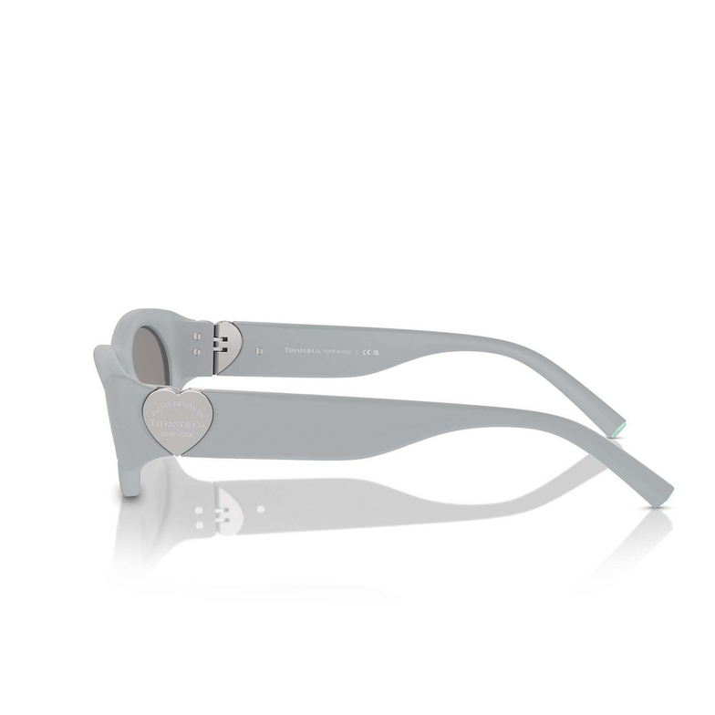 Gafas de sol Tiffany TF4222U 84156G silver metallic rubberized - 3/4