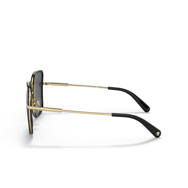 Lunettes de soleil Versace VE2247D 143887 black - 3/4