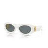 Versace VE4466U Sunglasses 546280 white - product thumbnail 2/4