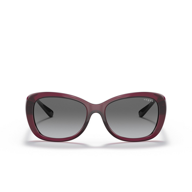 Vogue VO2943SB Sunglasses 298911 transparent dark cherry - front view