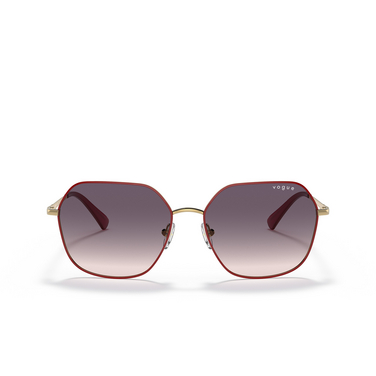 Lunettes de soleil Vogue VO4198S 280/36 top red / gold - Vue de face