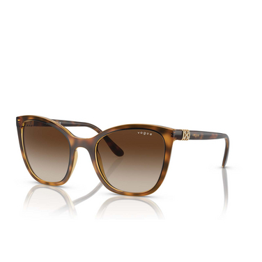 Vogue VO5243SB Sunglasses W65613 dark havana - three-quarters view