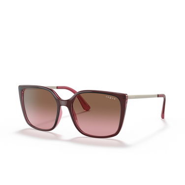Gafas de sol Vogue VO5353S 287314 top red on transparent pink - Vista tres cuartos