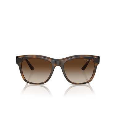 Vogue VO5557S Sunglasses 238613 top dark havana / light brown - front view