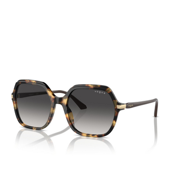Vogue VO5561S Sunglasses 26058G yellow tortoise - three-quarters view