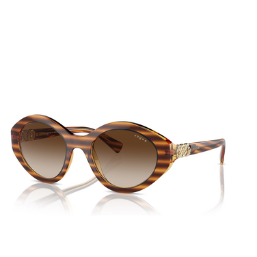 Vogue VO5576SB Sunglasses 150813 striped dark havana - three-quarters view