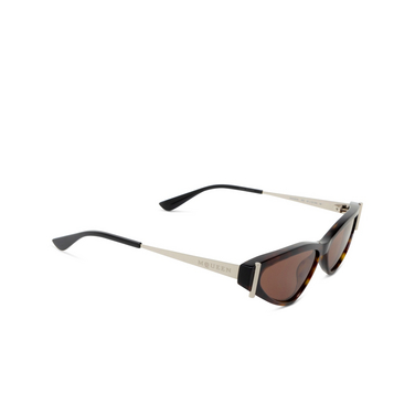 Alexander McQueen AM0493S Sunglasses 002 havana - three-quarters view