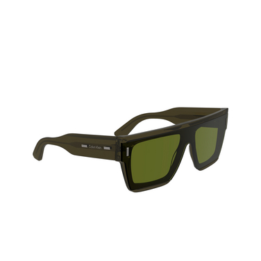 Calvin Klein CK24502S Sonnenbrillen 330 khaki - Dreiviertelansicht