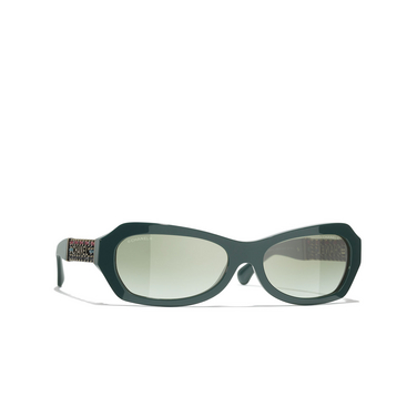 CHANEL oval Sunglasses 1459S3 green vendome - three-quarters view