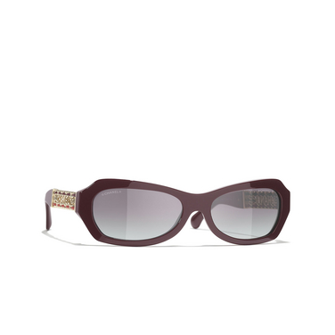 Occhiali ovali CHANEL da sole 1461S6 aubergine - tre quarti