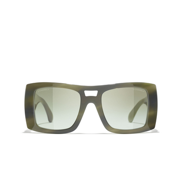 Gafas de sol cuadradas CHANEL 1796S3 striped green - Vista delantera