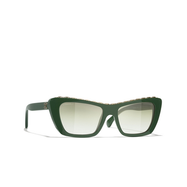 Occhiali a farfalla CHANEL da sole 1702E1 dark green - tre quarti