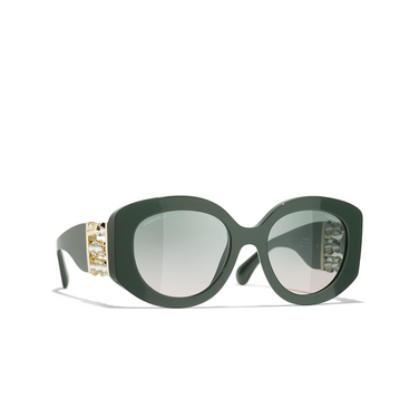 CHANEL oval Sunglasses 1791S3 green - three-quarters view