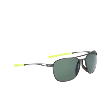 Nike ACE DRIVER P Sunglasses 907 satin gunmetal / polar green - three-quarters view