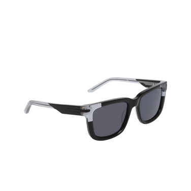 Nike IH0898X Sunglasses 010 black / grey - three-quarters view