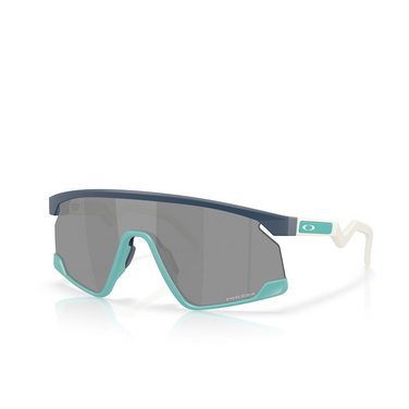 Oakley BXTR Sunglasses 928018 matt abyss - three-quarters view