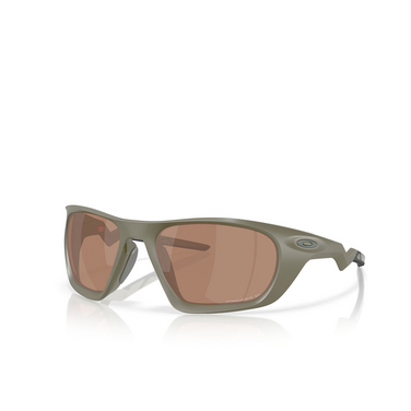 Oakley Sunglasses 943111 matte moss - three-quarters view