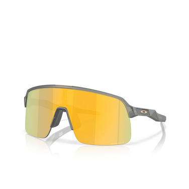 Lunettes de soleil Oakley SUTRO LITE 946377 transparent olive ink - Vue trois quarts