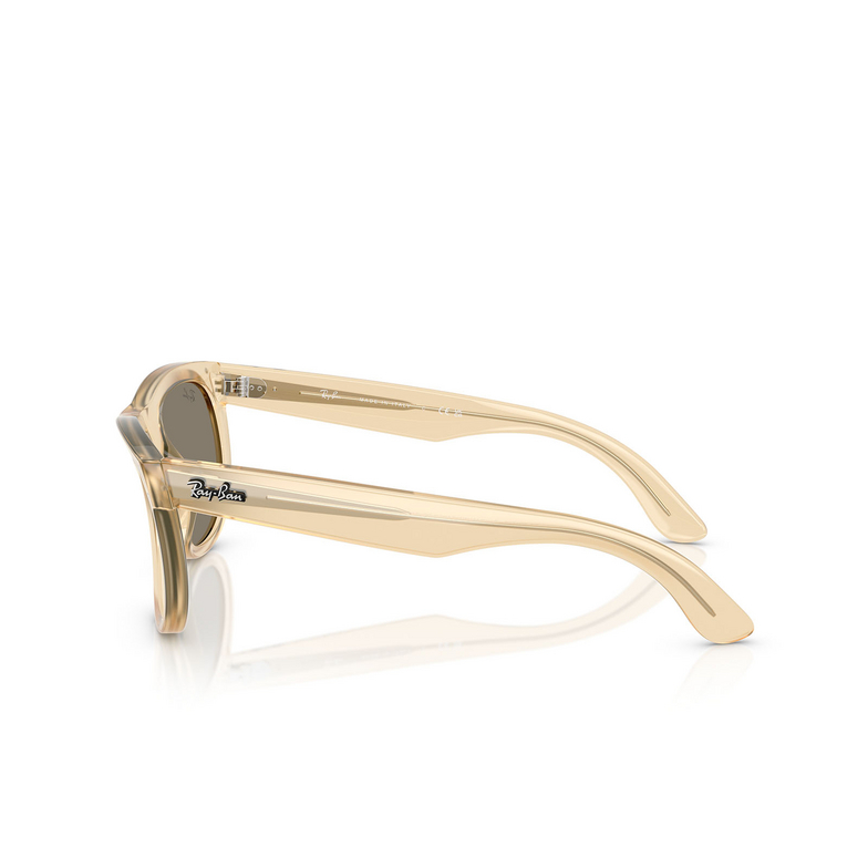 Gafas de sol Ray-Ban WAYFARER REVERSE 68215A opal yellow - 3/4