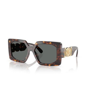 Gafas de sol Versace VE4478U 108/87 havana - Vista tres cuartos