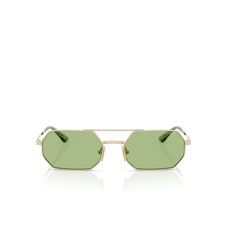 Occhiali da sole Vogue VO4329S 848/2 pale gold - 1/4