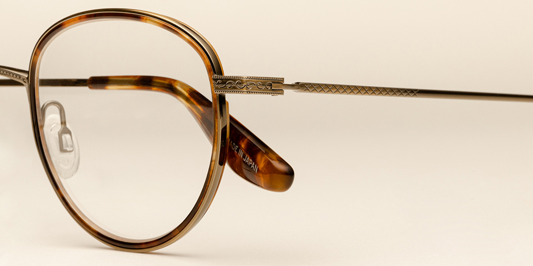 Best luxury eyeglasses: Barton Perreira
