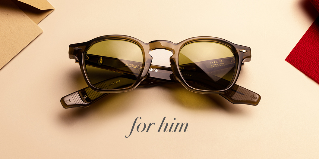 Unique holiday gift idea for him: timeless sunglasses