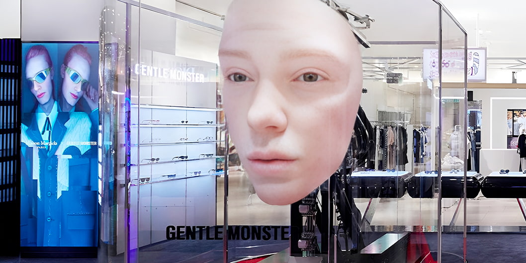 Installazione nello showroom Gentle Monster a Osaka, in Giappone