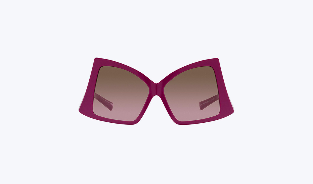 Emily in Paris Lily Collins's Valentino sunglasses